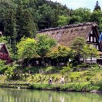 The house with a steep rafter roof in Hida village
